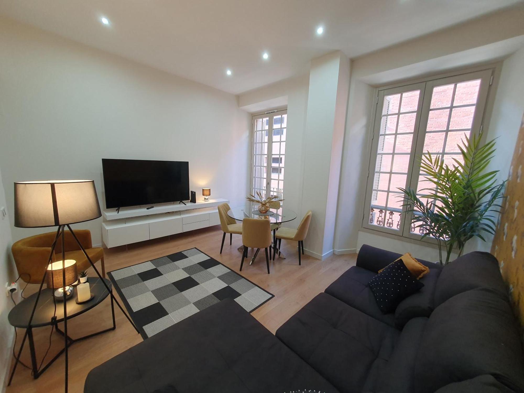 Appartement Beautiful Historic Center Apt!